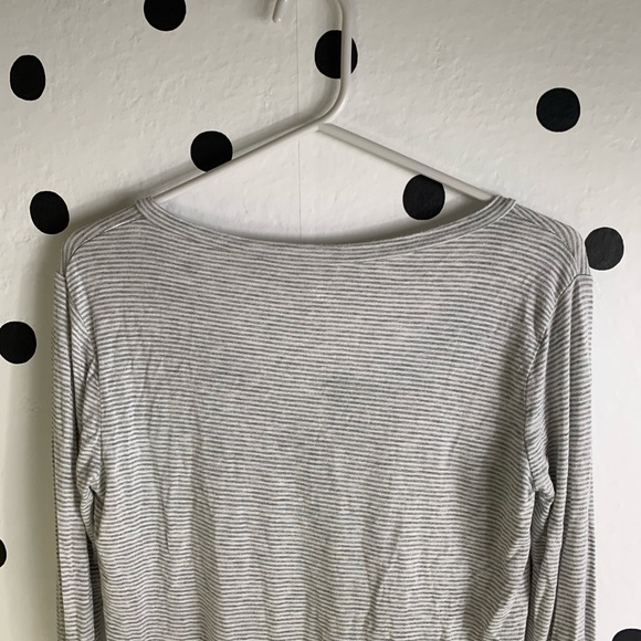 🌈5/$25🌈EUC long sleeve stripe shirt size m - Picture 6 of 8